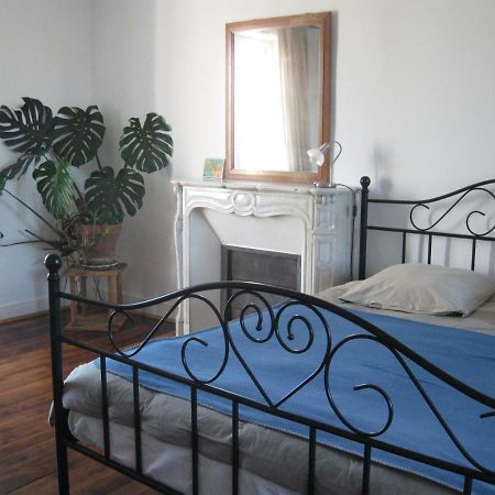 Le Petit Bois Bed and Breakfast Chateau-la-Valliere Εξωτερικό φωτογραφία