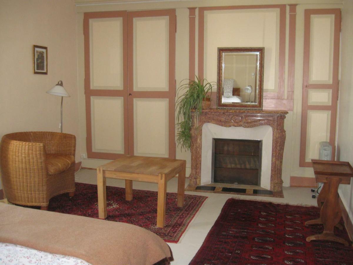 Le Petit Bois Bed and Breakfast Chateau-la-Valliere Εξωτερικό φωτογραφία